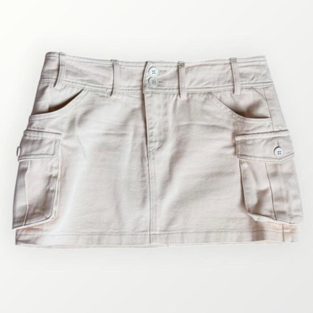 Edikted Women's Cream Skirt
